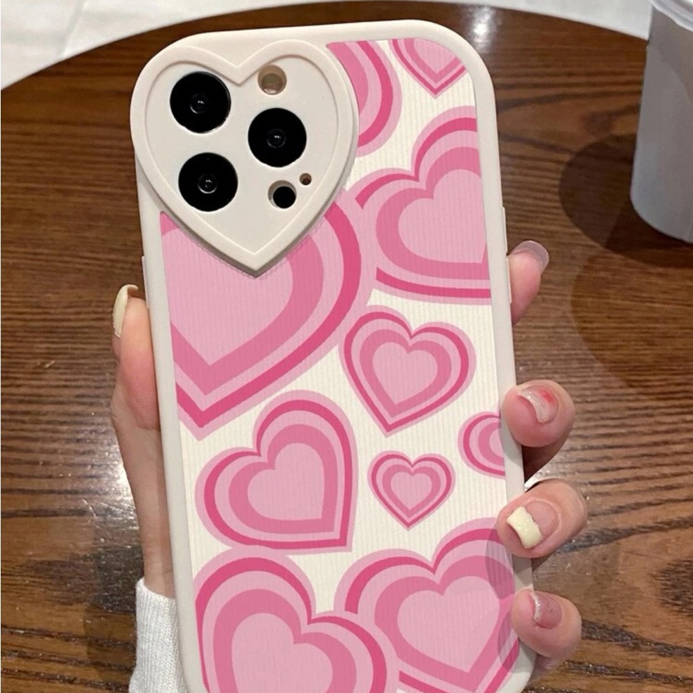Trendy iPhone Case ๐ฑ - Picture 3 of 3
